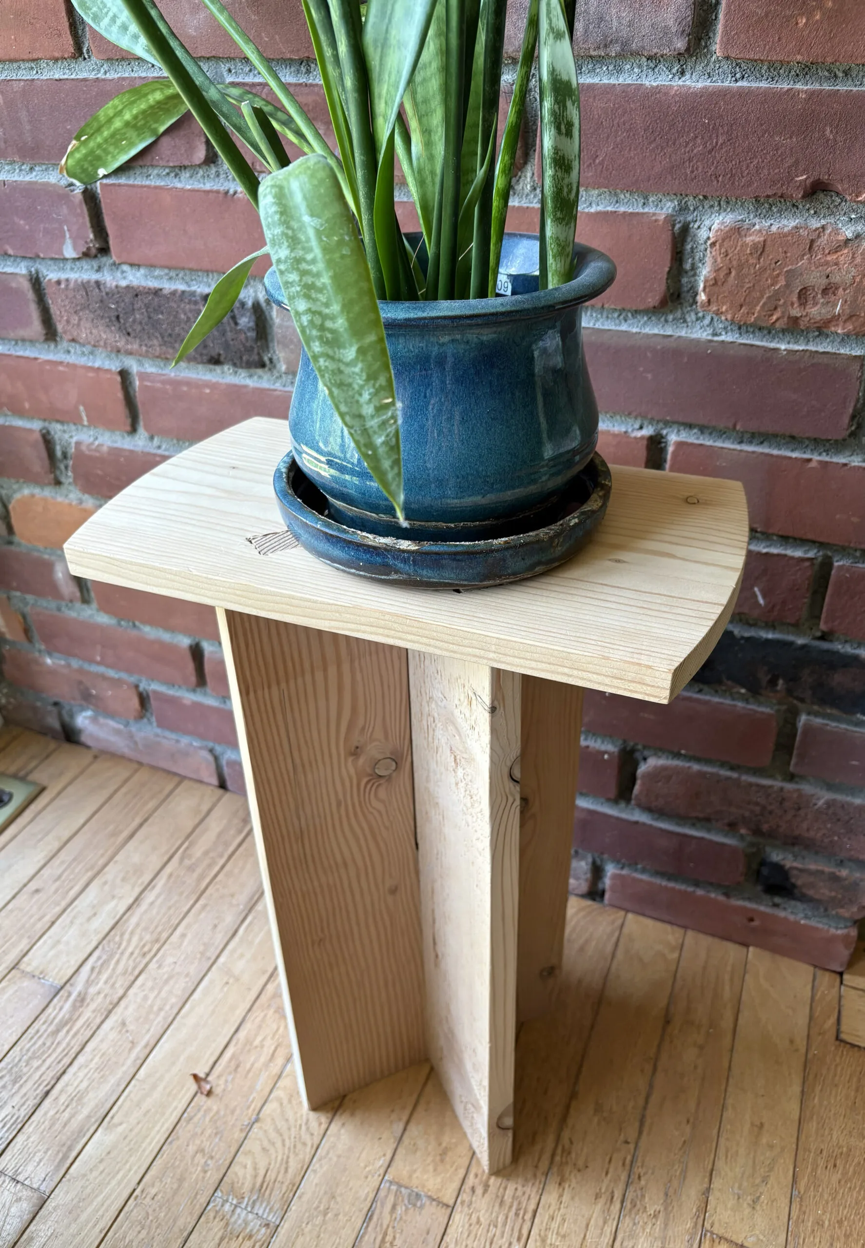 Intro to Woodworking: Level 2, Make a Plant Stand