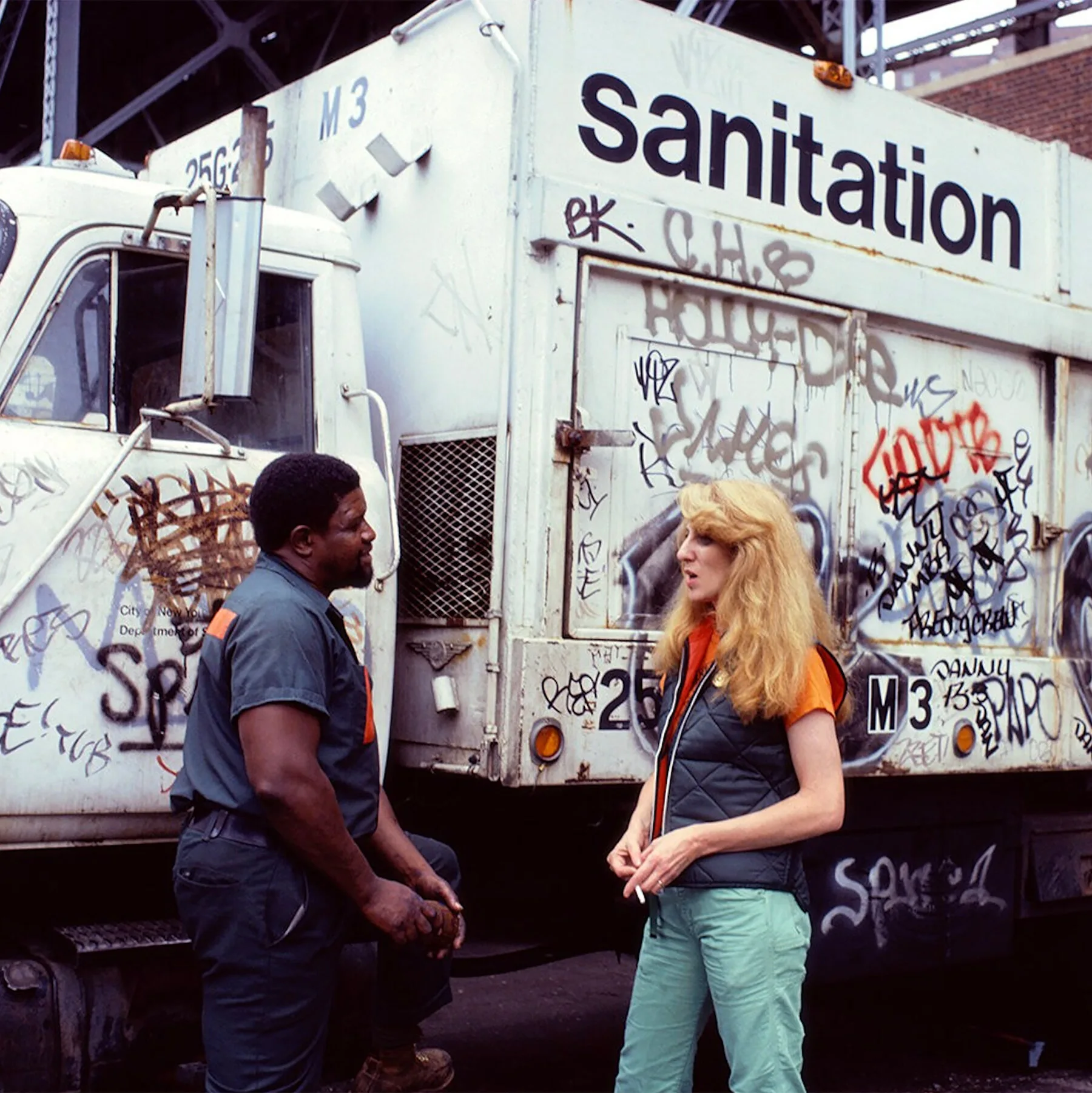 MAINTENANCE ARTIST Documentary W Director QA