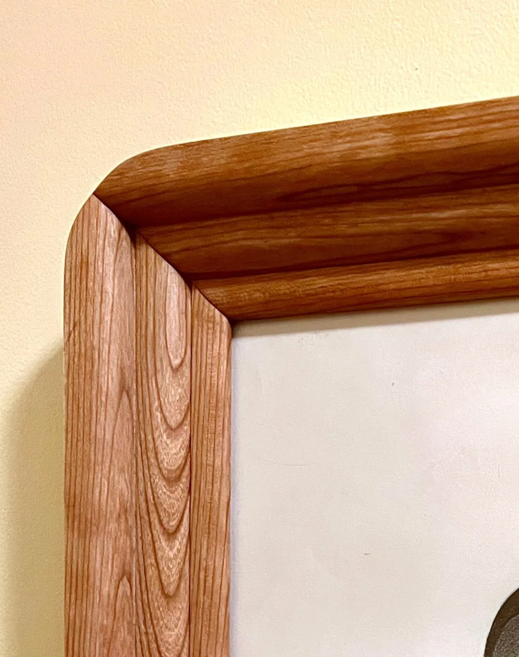 Make a Picture Frame with the Router Table